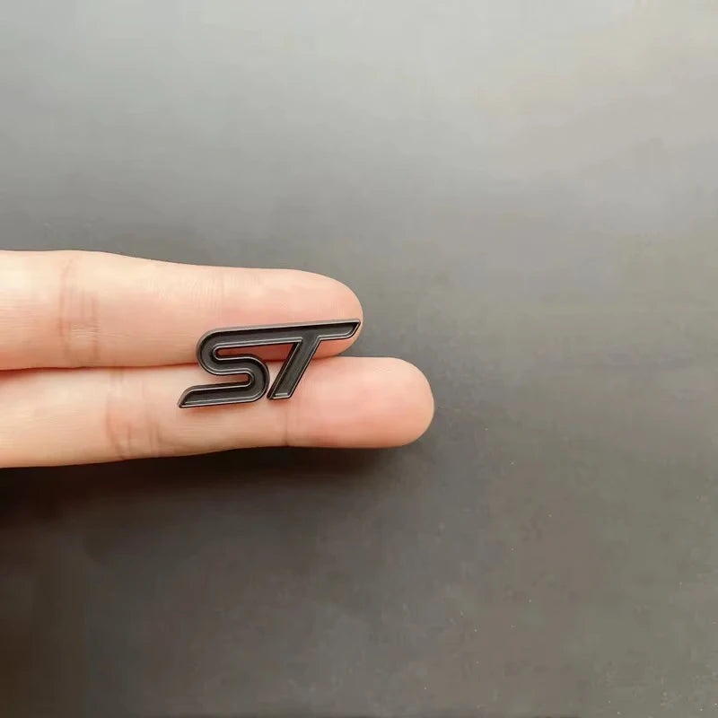 3D Metal ST Logo Car Steering Wheel Emblem Sticker for Ford Focus 2 3 K2 MK3 MK7 Kuga Puma Explorer Edge Fiesta ST Accessories