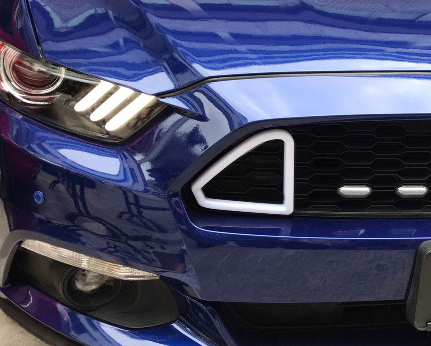 Add-On White LED Front Grille Mount Accent Daytime Lights for 15-17 Ford Mustang
