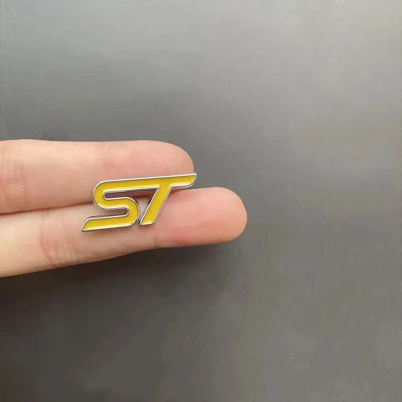 3D Metal ST Logo Car Steering Wheel Emblem Sticker for Ford Focus 2 3 K2 MK3 MK7 Kuga Puma Explorer Edge Fiesta ST Accessories